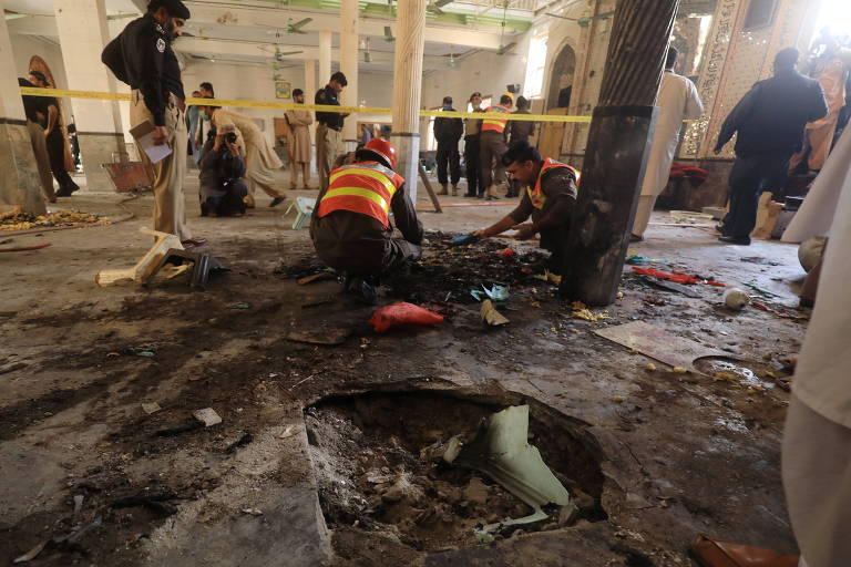 Bomba em escola paquistanesa deixa 7 mortos e mais de 80 feridos