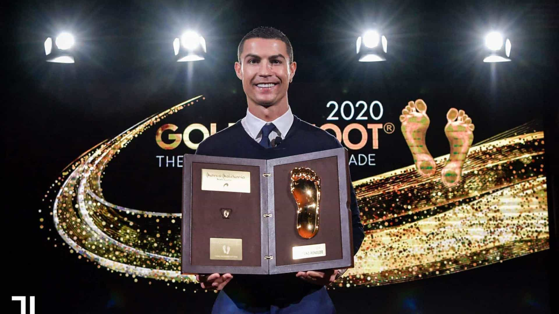 Cristiano Ronaldo já recebeu o Golden Foot: “É uma honra”