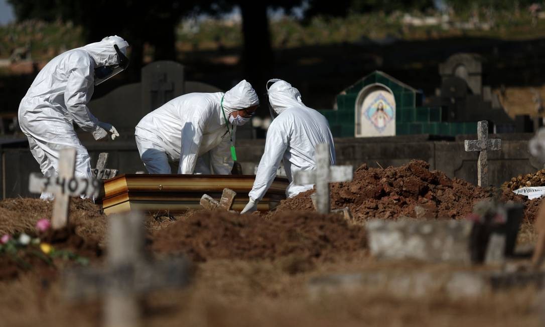 Janeiro é o mês da pandemia com mais mortes e casos por Covid-19 em Minas Gerais