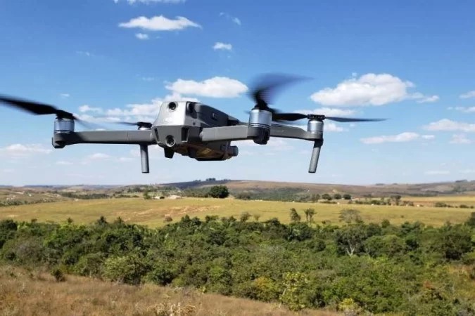 Lázaro é visto em mata e polícia fecha espaço aéreo