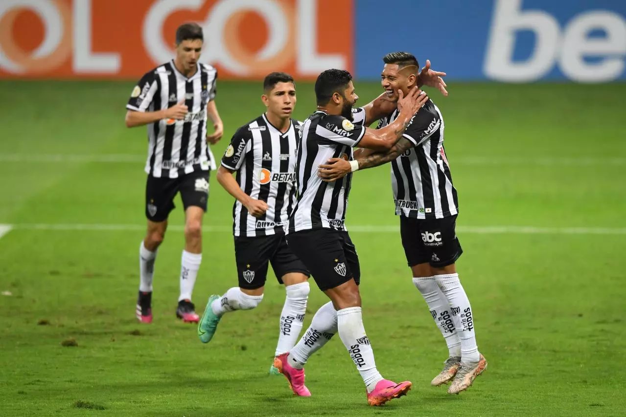 Argentinos do Galo constroem goleada por 4 a 1 sobre o Atlético-GO