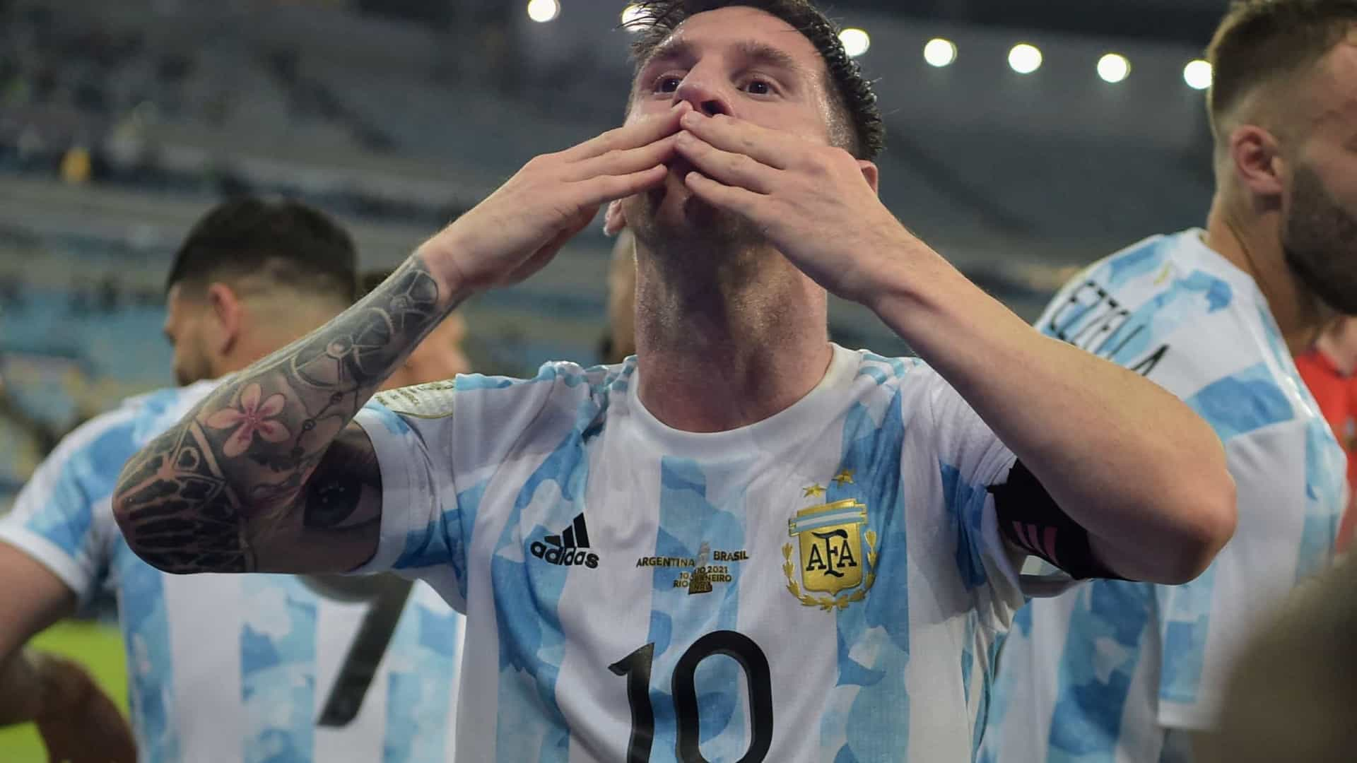 Em sua quinta e última Copa do Mundo, Messi tenta igualar título de Maradona