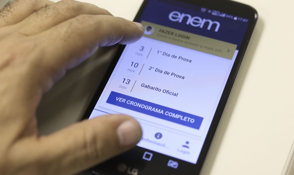 Inep divulga gabarito oficial do Enem 2021; confira as respostas