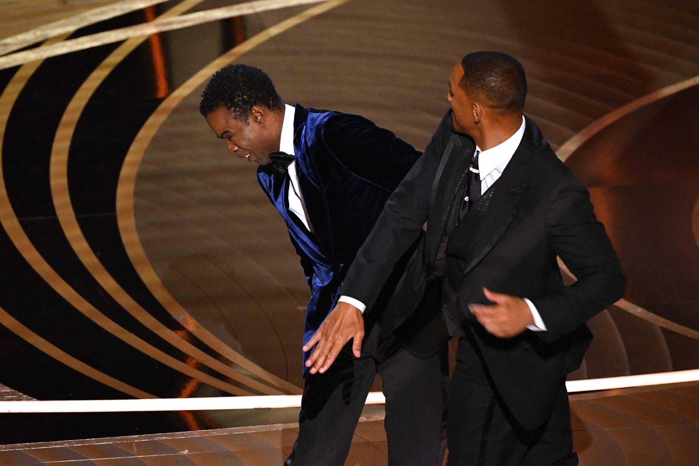 Humor tem limites? Atores comentam piada de Chris Rock e tapa de Will Smith