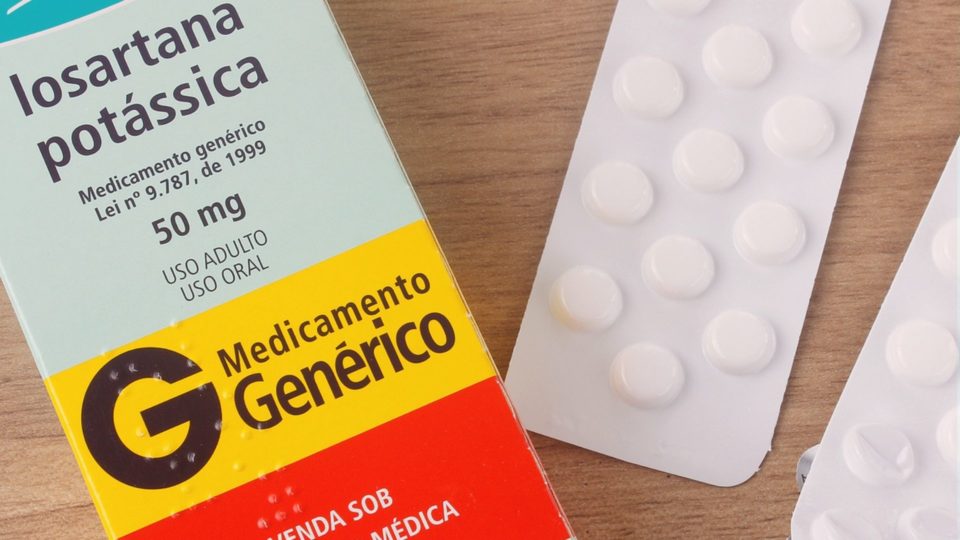 Farmacêutica vai recolher lotes de losartana por risco de câncer