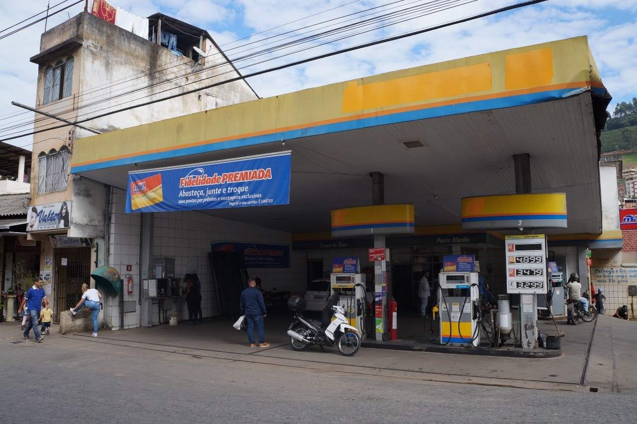 Gasolina no Brasil é 52 vezes mais cara que na Venezuela; compare os preços