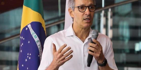 Governo Zema diz não ter verba para bancar reajustes dados pela Assembleia