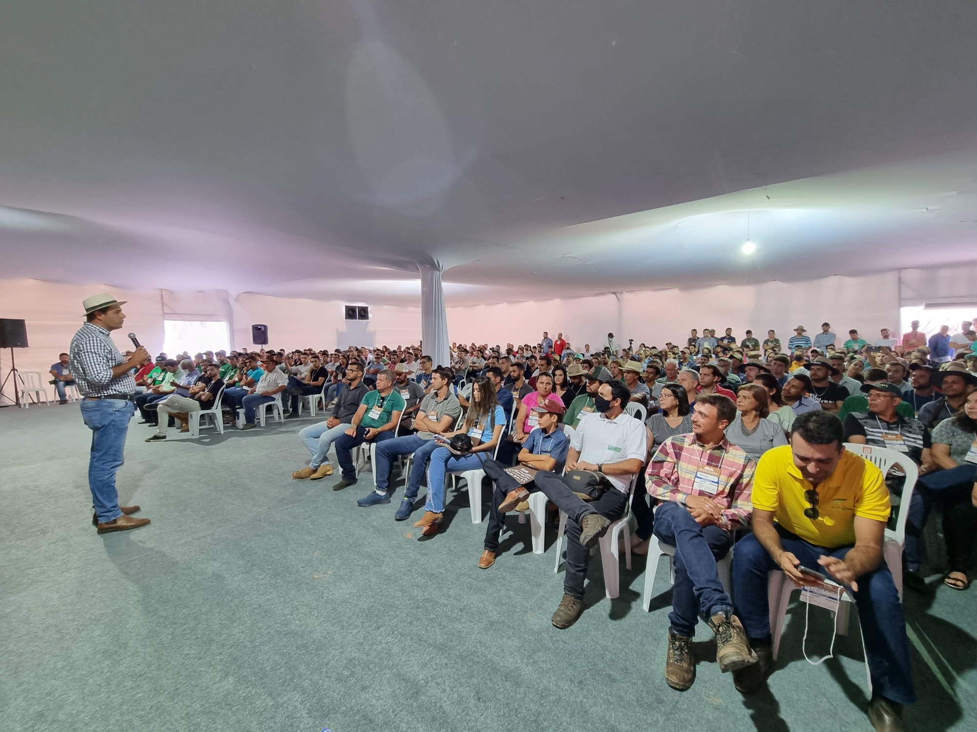 Simpósio de Cafeicultura supera expectativas da ACIAM