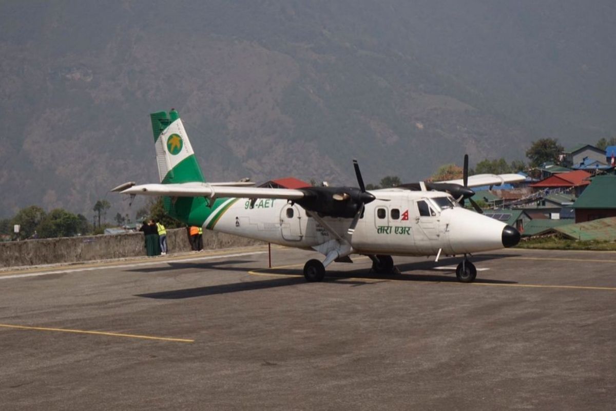 Avião desaparece com 22 pessoas a bordo no Nepal