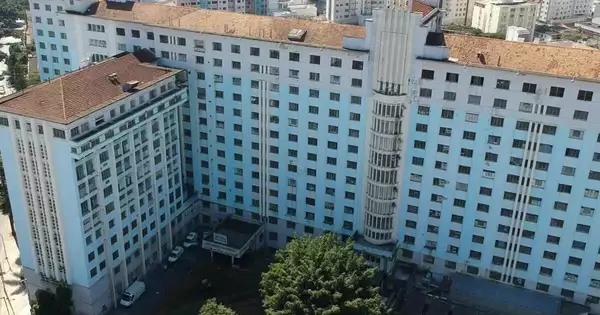 Santa Casa de BH interrompe reajuste da Enfermagem após suspensão da lei que instituiu piso salarial