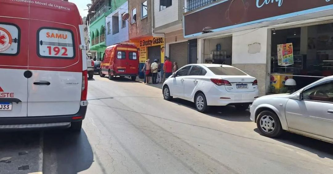 Homem é agredido com golpes de machado