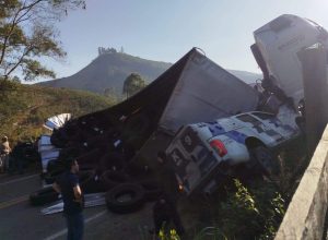 Acidente grave na BR-262, no trecho de Iúna para Pequiá