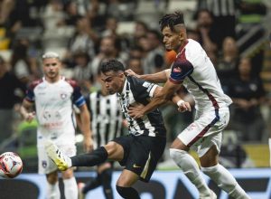 Atlético sai na frente, mas cede empate ao Betim em estreia no Mineiro