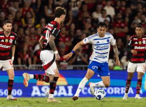 Com Cebolinha e 10%, Flamengo aumenta proposta ao Cruzeiro para tirar Kaio Jorge da Toca II