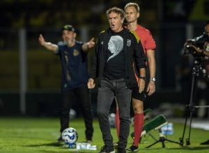 Com mais de ‘um time’ no DM ao longo de 2025, Cuca desabafa sobre lesões no Atlético