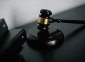 Como-consultar-um-processo-judicial-de-forma-rapida-veja-passo-a-passo-1024x683