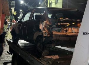 Condutor embriagado é preso após atropelar jovem