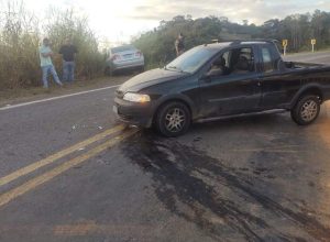 Condutora colide com carro em Lajinha e adolescente fica ferida