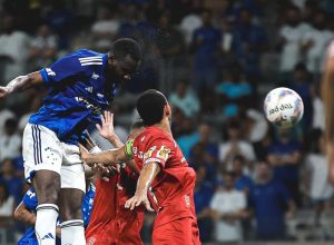 Cruzeiro vence Tombense na estreia no Campeonato Mineiro