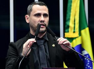 Senador Cleitinho lidera disputa pelo Governo de Minas em 2026, aponta pesquisa